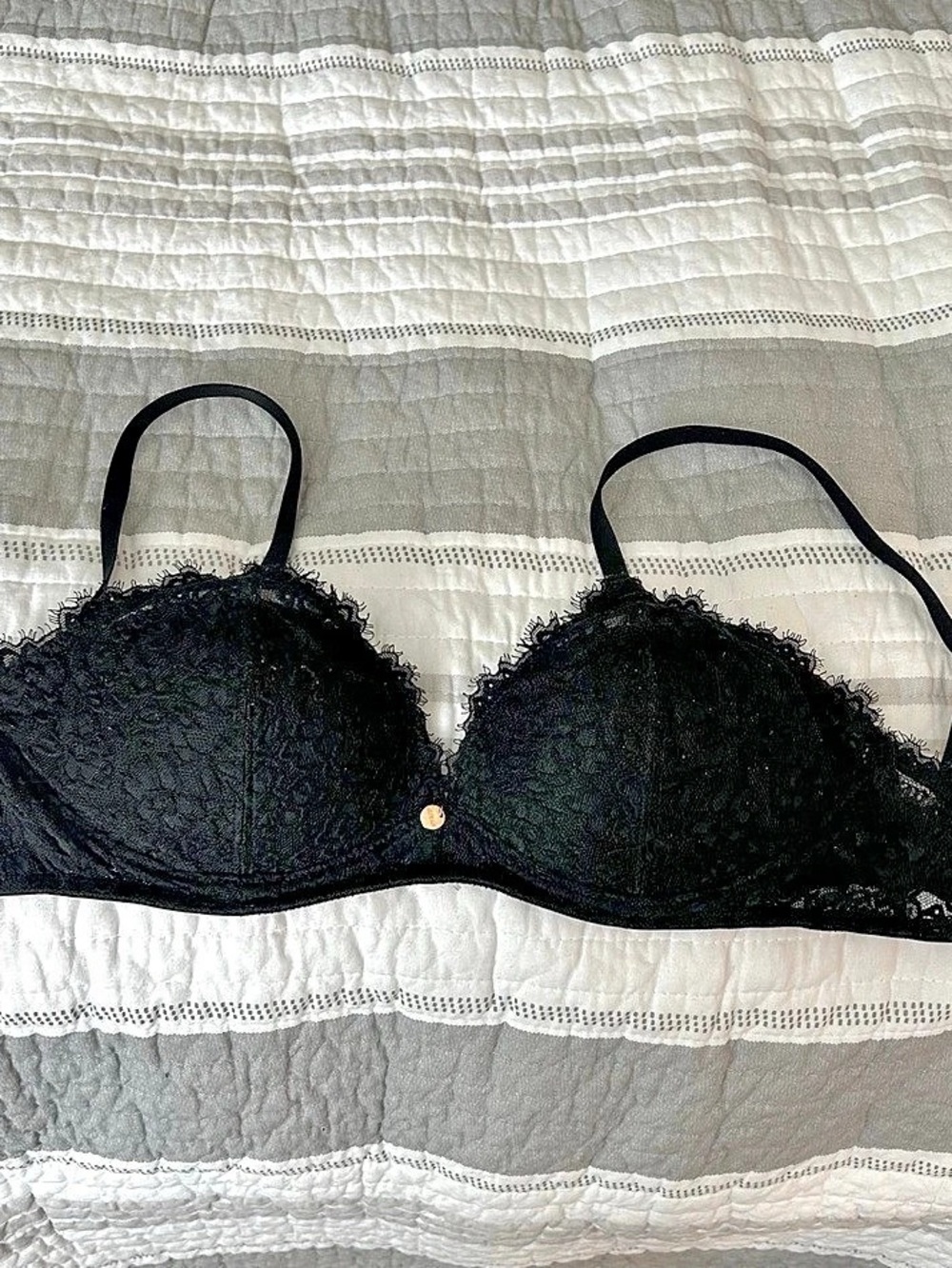 Aerie Show Off Lace Bra Black